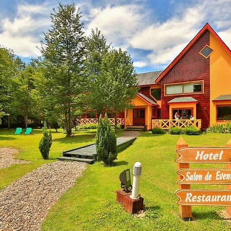 Hotel Y Cabanas Patagonia Green Puerto Aisén Kültér fotó
